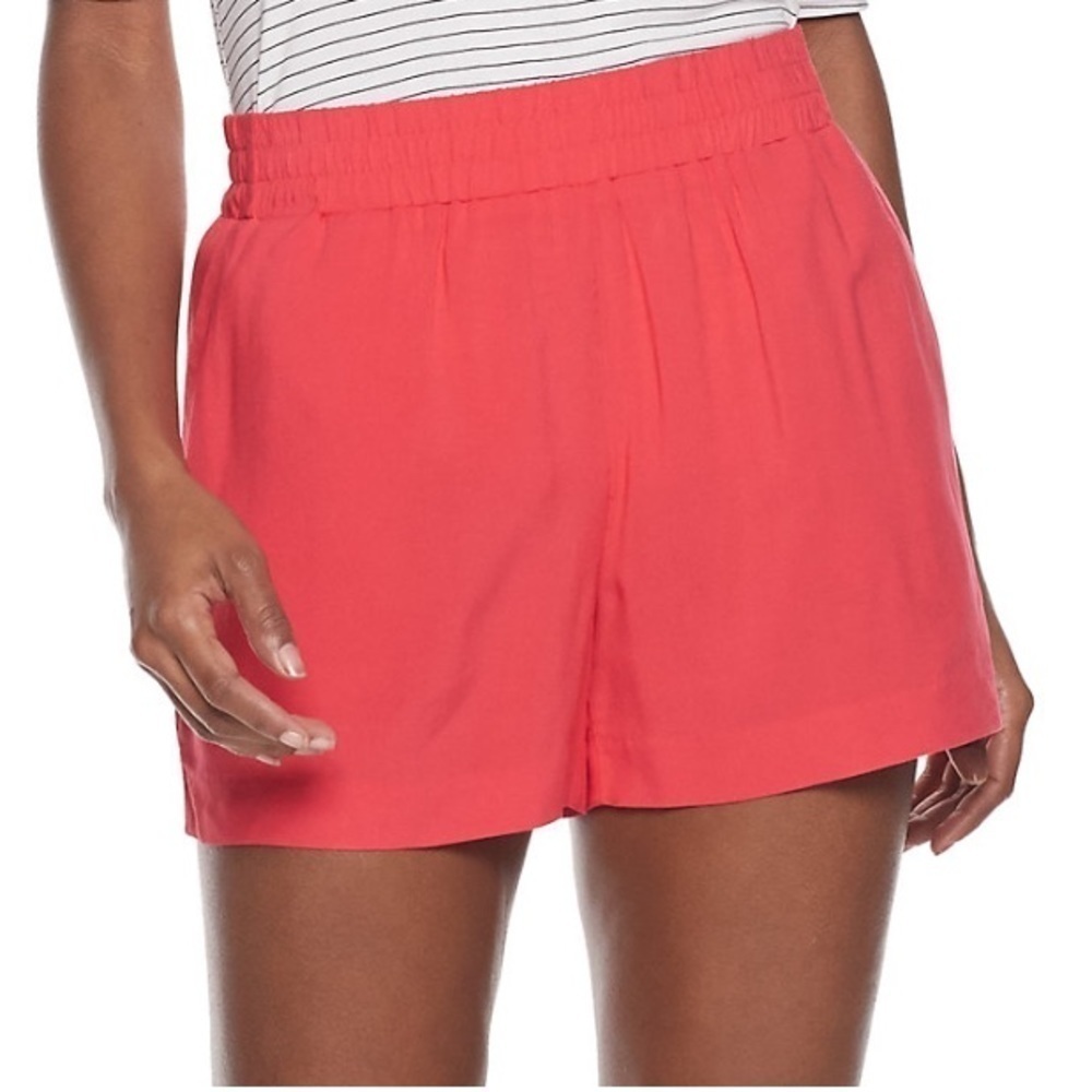 Apt 9 red challis pull on shorts!